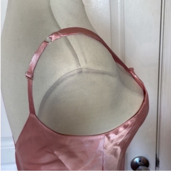 Vintage Jones NY Slip Dress Mini Nighty Pink Silky Satin Barbie Cutout Back Bows - Picture 14 of 16